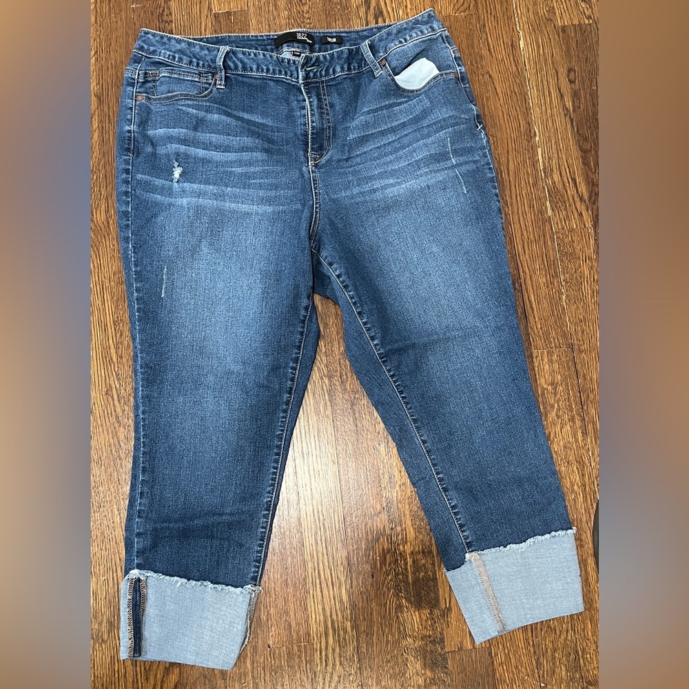 1822 Taylor high rise crop jeans. 20W